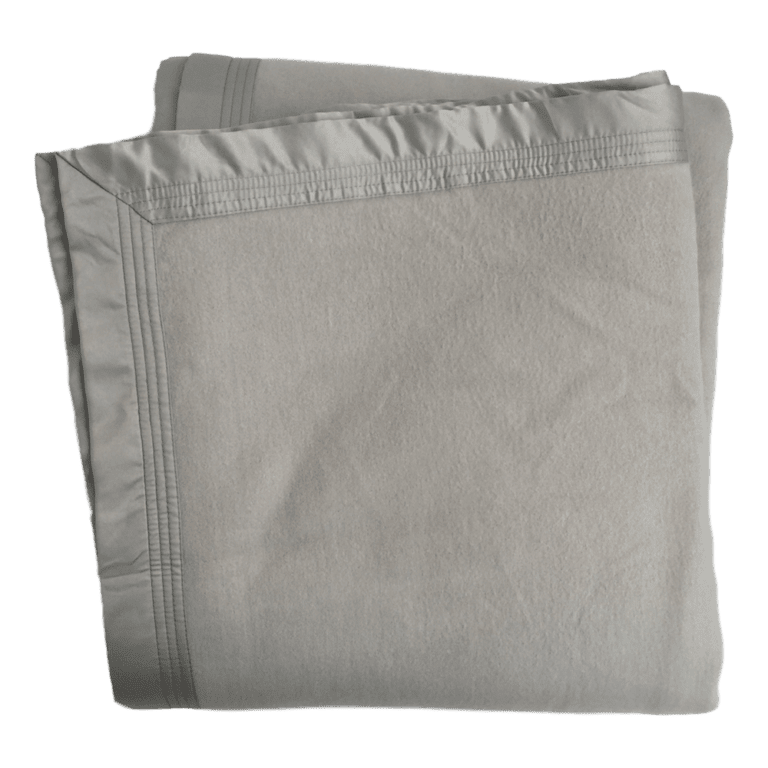 Satin Edge Blanket WELLROOMED